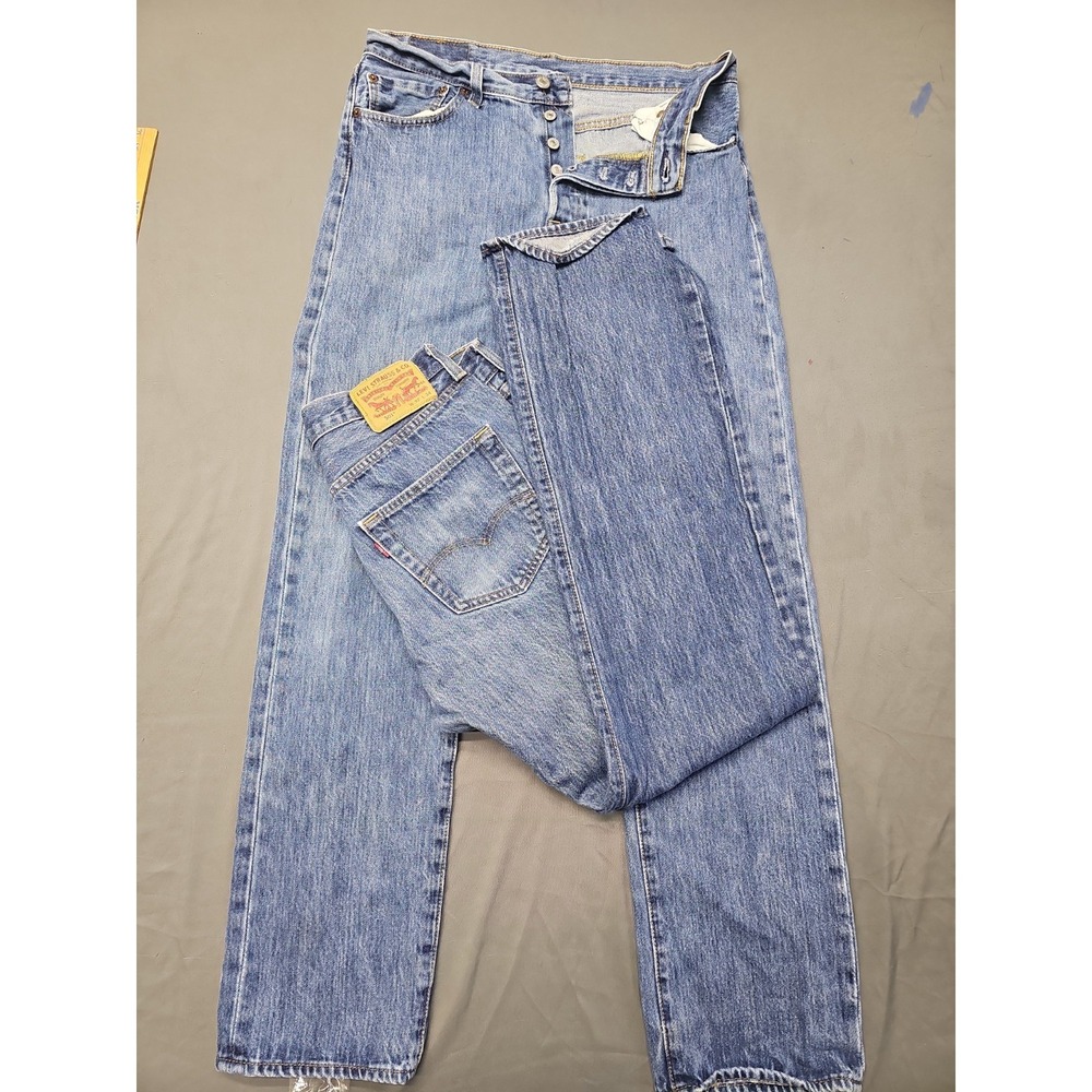 2-Levi's 501 Jeans Mens 32x34 (32x32) Blue Denim Straight Leg Button Fly Outdoor
